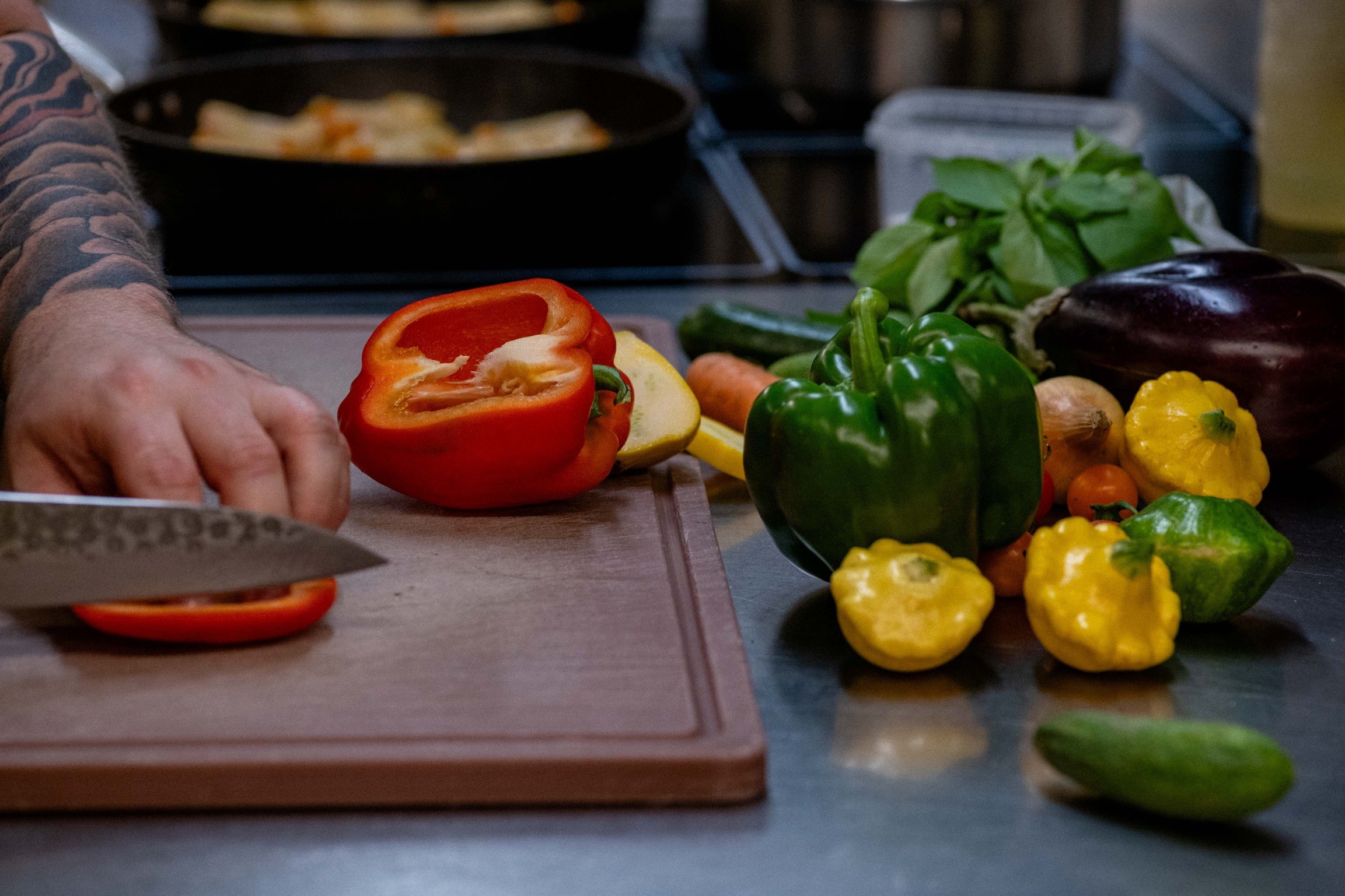 Order a medium vegetable box subscription